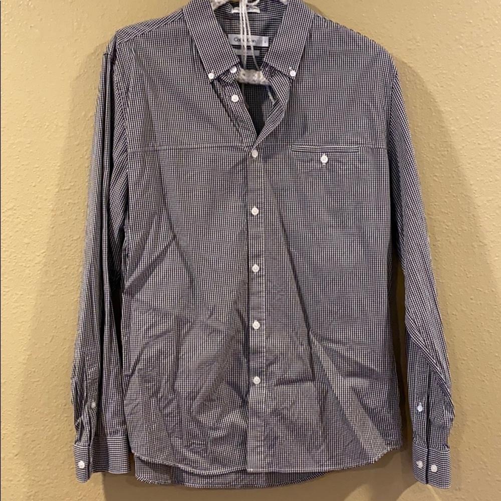 Men’s dress shirt
